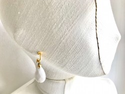 Beyaz Porselen Taşlı Zarif Küpe - Mat Gold Kaplama - Thumbnail