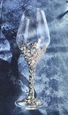 Cam Üzerine El Yapımı Metal İşlemeli Hediyelik Büyük Şarap Kadehi - Antik Gümüş Kaplama