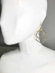 Dövme Metalden Yapılmış 3 Halkalı Tasarım Küpe - Gold Kaplama - Thumbnail